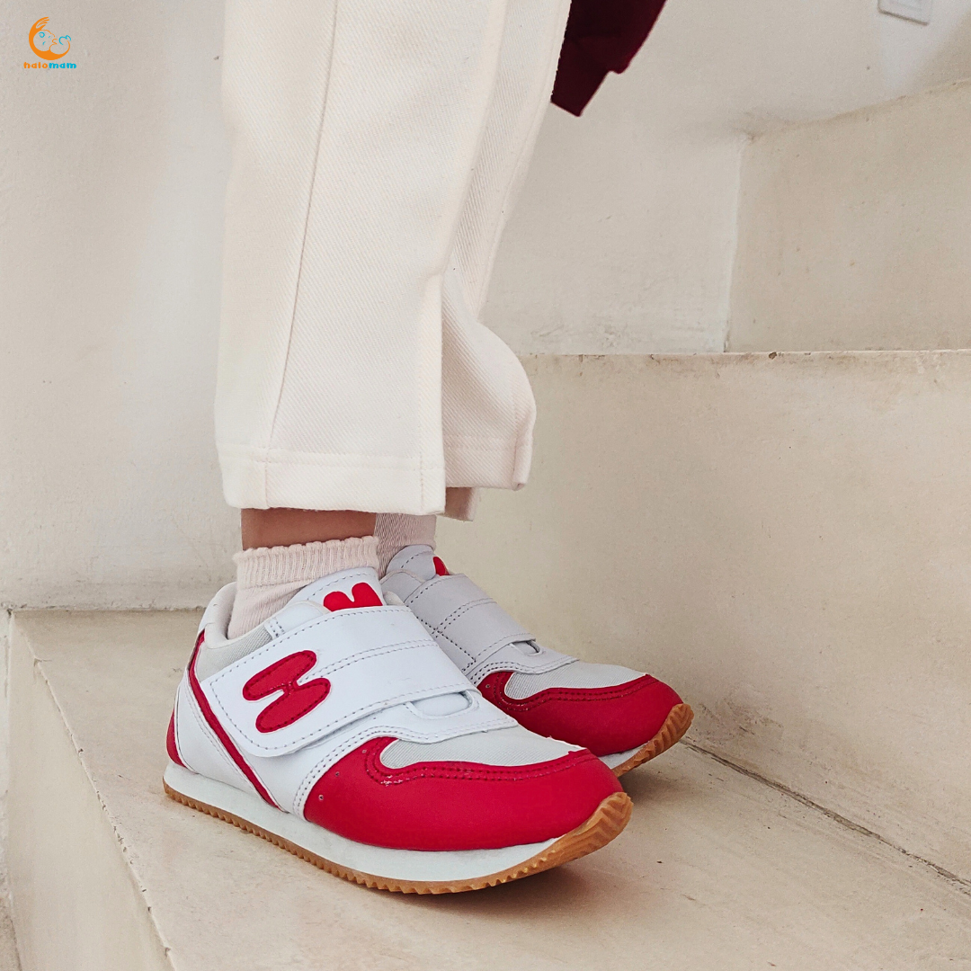 Sepatu Merah Putih